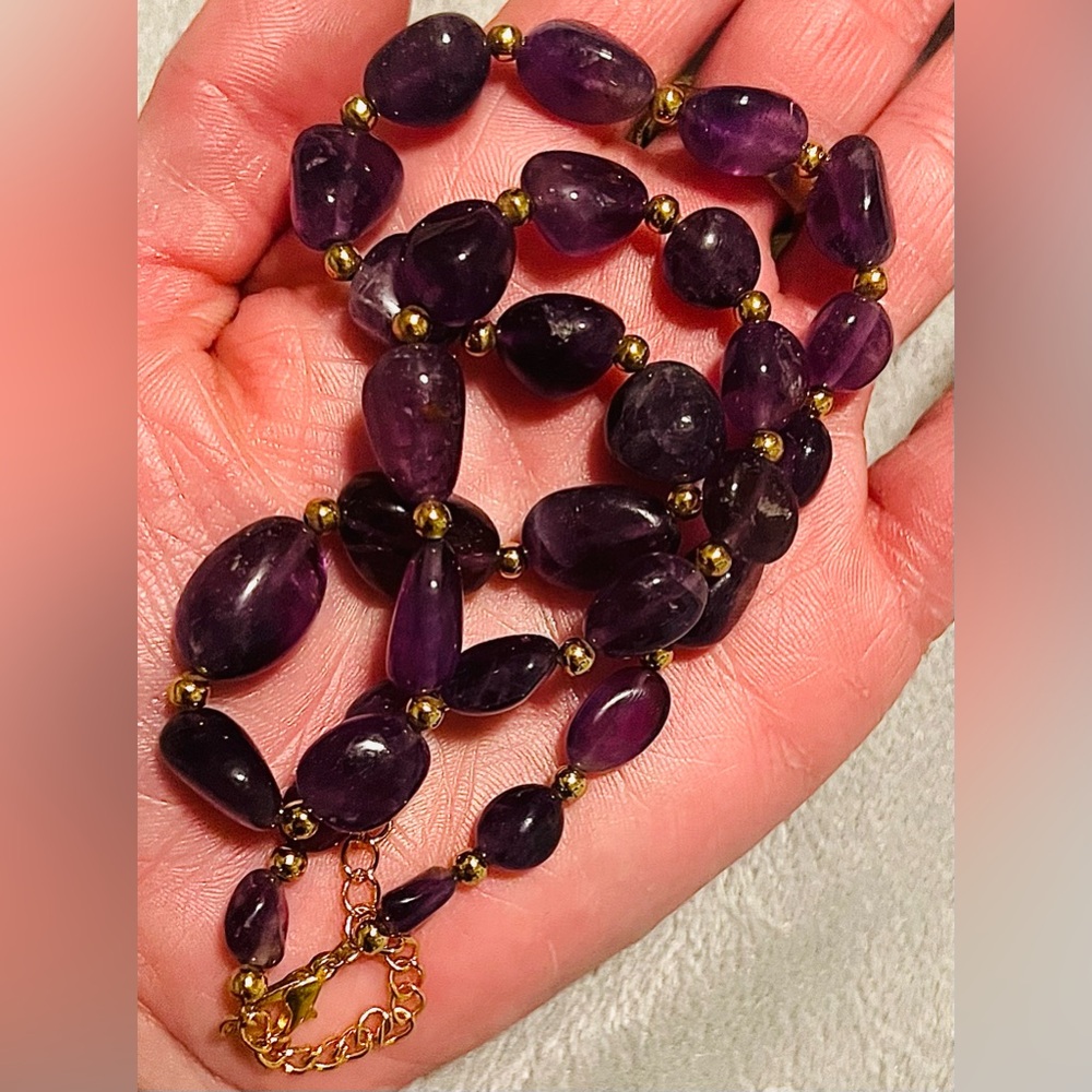 Vintage Graduated Amethyst Stone Necklace Gold-Tone Spacers 18” Long🔥🔥